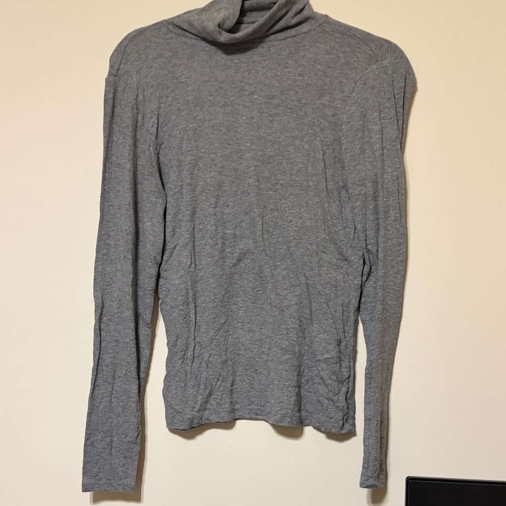 Aerie Real Soft Gray Turtleneck Long Sleeve Shirt